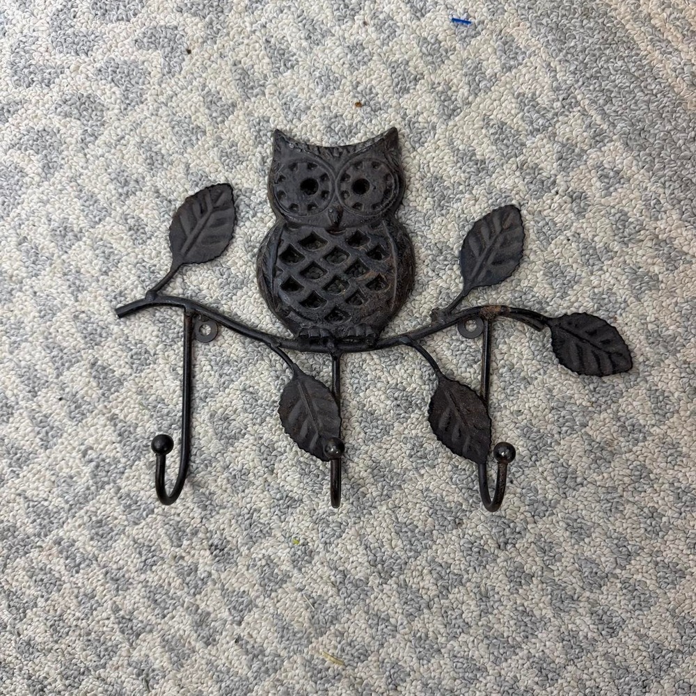 Metal Owl Wall Hook Rack Black Leaf Branch 3 Hooks Cottagecore Woodland Decor
